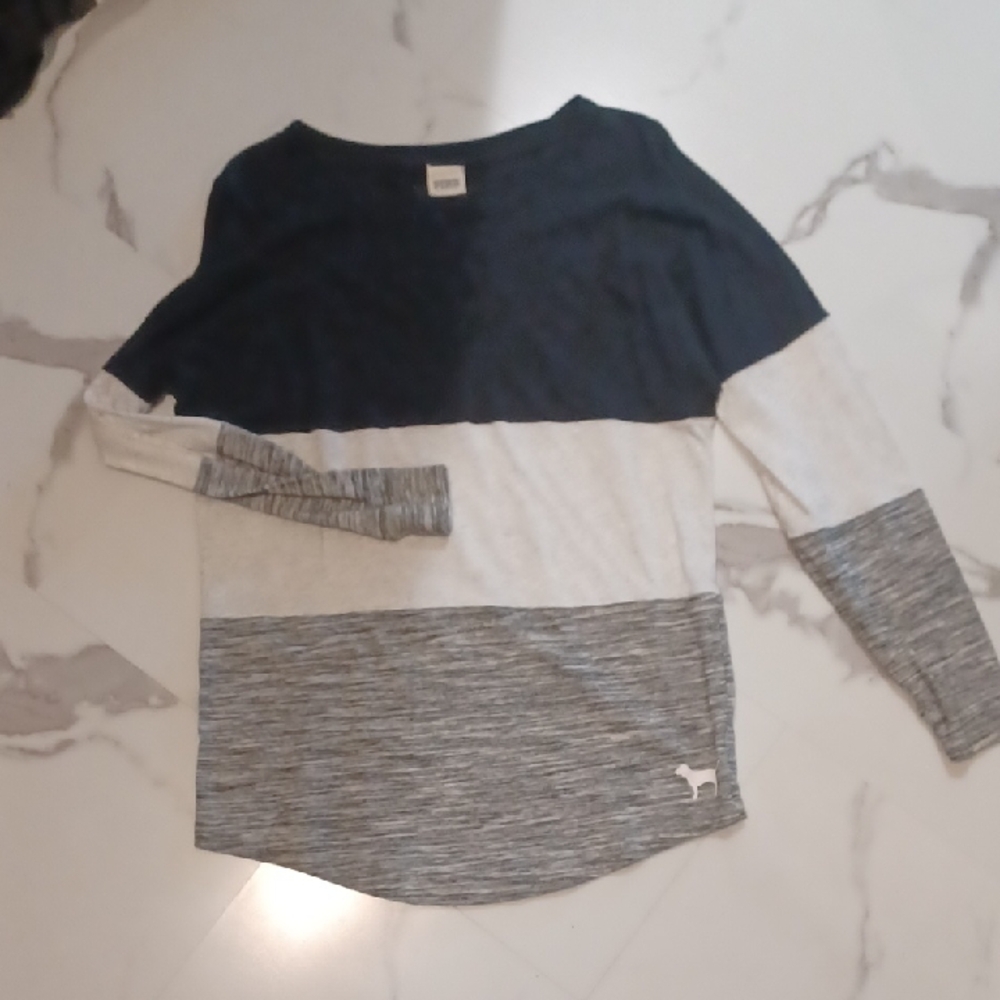PINK Victoria's Secret  Long Sleeve Tee